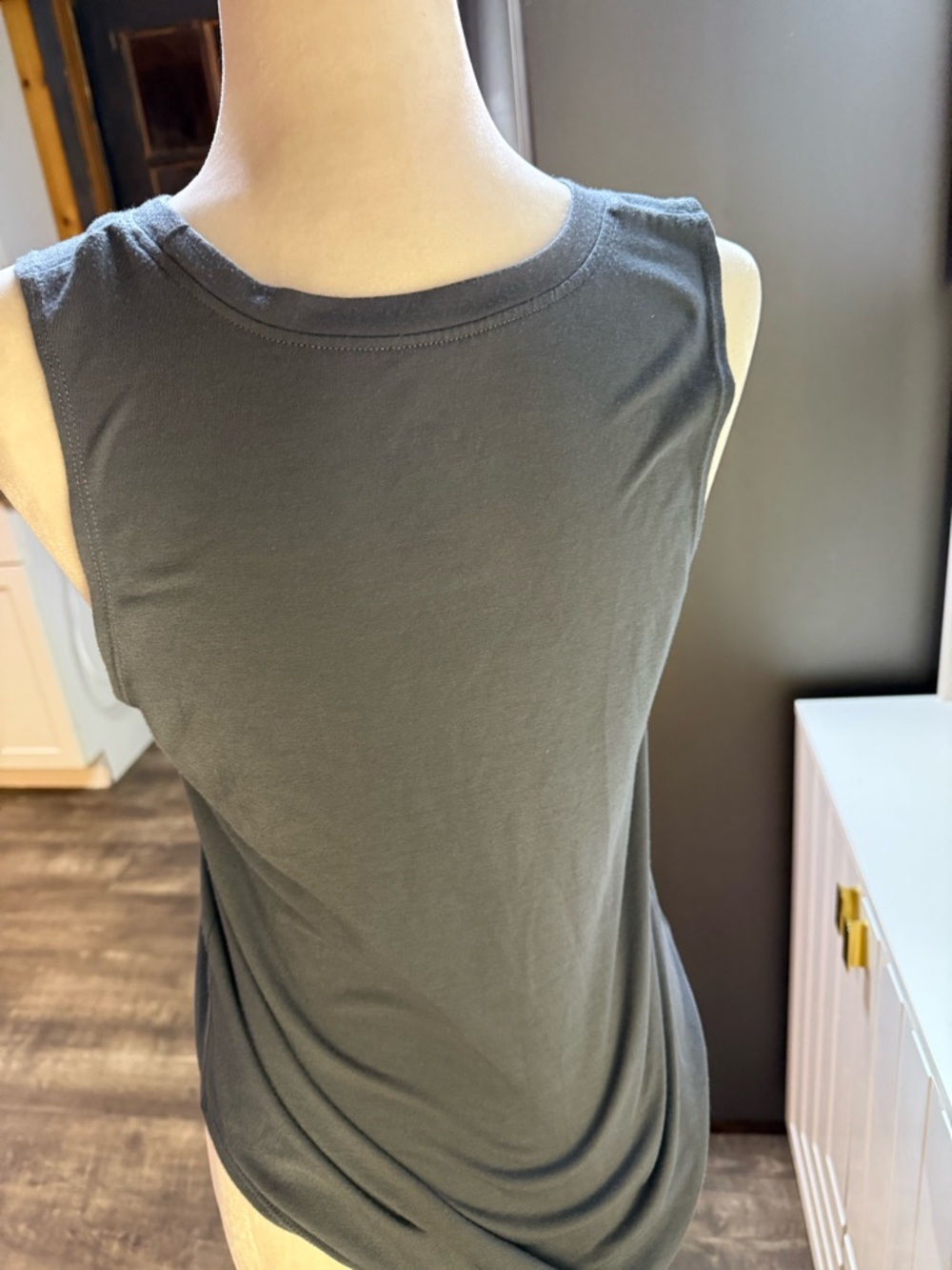 Coca-Cola Gray Graphic Tee with White 1971 Logo - Picture 2 of 4